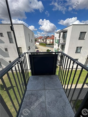 Apartament 3 camere 2 bai loc parcare zona Lidl Selimbar - imagine 13