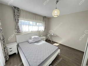 Apartament 3 camere 2 bai loc parcare zona Lidl Selimbar - imagine 3