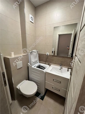 Apartament 3 camere 2 bai loc parcare zona Lidl Selimbar - imagine 10