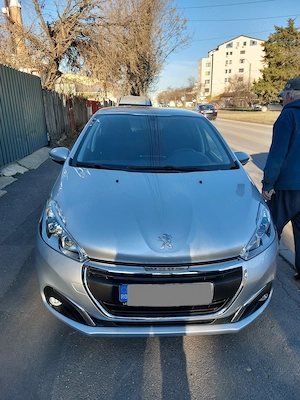 Peugeot 208 diesel - imagine 2