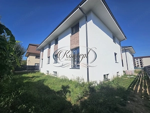 Duplex modern cu garaj in Floresti - imagine 3