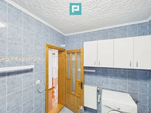 Casă renovată cu curte mare de închiriat în Rontău - imagine 3