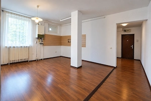 Apartament 4 camere | Etaj 1 | 89 mp | Boxă 10 mp | Parcare - Precista - imagine 10