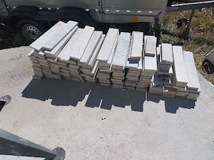 Vand plinta granit lucios 40x9x2 cm 150 bucati .