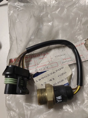 Comutator temperatura ventilator radiator Opel Corsa B 1.5D Vectra A 1.7D GM 90336709