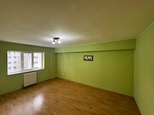 Vand apartament 3 camere - imagine 10