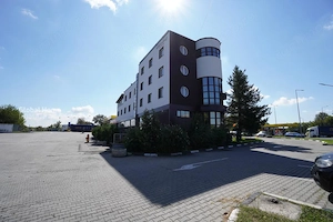 COMPLEX HOTELIER & RESTAURANT | VAMA GIURGIU 24 UNIT. DE CAZARE | REST.&CATERING - imagine 2