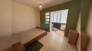 Apartament cu 3 camere de închiriat, Plopilor - imagine 5