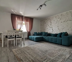 Vand casa renovata Beregsau mic  - imagine 3
