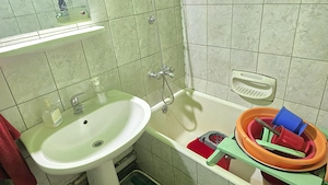 Vand apartament 2 camere in Deva, zona Pescarilor (Kogalniceanu), decomandat,  - imagine 8