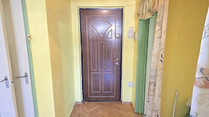 Vand apartament 2 camere in Deva, zona Pescarilor (Kogalniceanu), decomandat,  - imagine 5