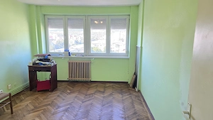 Vand apartament 2 camere in Deva, zona Pescarilor (Kogalniceanu), decomandat, 