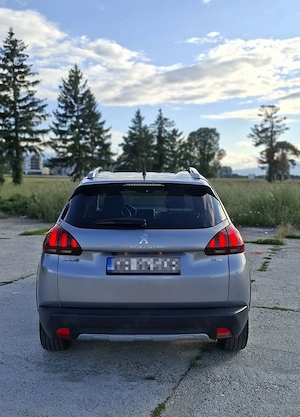 Peugeot 2008 1.2 PureTech Turbo EAT6 S&S Allure - imagine 4