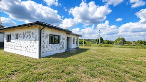 Casă individuală 4 camere 100mp 449mp Tomești - Iași - imagine 8