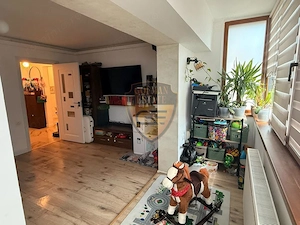 Apartament 3 camere de vânzare – Constanța, Bd. Aurel Vlaicu - imagine 2