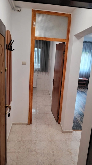 🏡 De închiriat: Garsonieră Stil & Confort - Tineretului - imagine 5