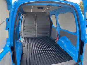 De vanzare VW Caddy Maxi, din 2010, Motor 1.9TDI, 104 CP (real 138CP) - imagine 7