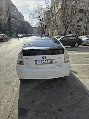 Vanzare Toyota Prius 3 - imagine 3