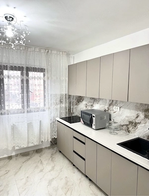 Apartament 3 camere in regim hotelier - imagine 5