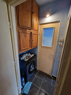 Apartament 2 camere, etaj intermediar, zona Vlahuta-Florilor - imagine 2