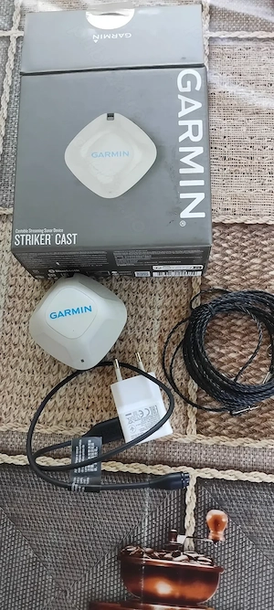 Sonar pescuit Garmin Striker Cast