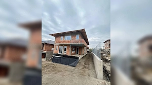 Duplex de vanzare la rosu in Dambul Rotund! - imagine 2