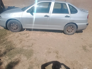 Mașina Seat Cordoba 1.4 benzina 2002 - imagine 7