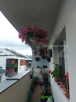 Apartament spatios, 2 camere, decomandat, 84 mp, Tractorul - imagine 11