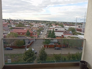 închiriez apartament cu 2 camere  - imagine 9