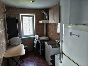 inchiriez apartament 2 camere semidecomandat - Piata Sudului - imagine 3
