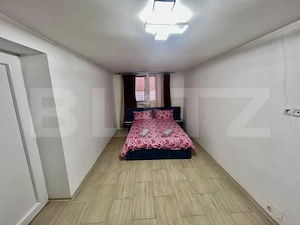 Aapartament de vanzare zona centrala (curte comuna) - imagine 5