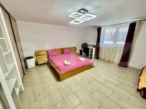 Aapartament de vanzare zona centrala (curte comuna) - imagine 3