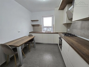 Apartament 3 Camere | Zona Coresi | COMISION 0% - imagine 4
