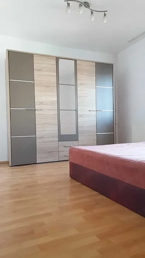 3 camere decomandat, 3 min. mers metrou Victoriei, mobilat si utilat modern, et 9 10, bloc 82 - imagine 2