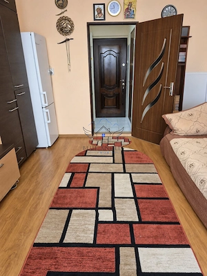 Garsoniera etaj 1, strada Zizinului 122 - imagine 2