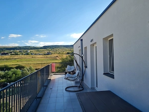 Apartament 2 camere, 46 mp, Etaj 2 din 2, finisat, terasa 22mp, nemobilat, pret 105000 Eur