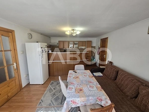 Apartament 2 camere de vanzare la casa 77mp curte si pivnita Sub Arini - imagine 3
