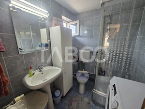 Apartament 2 camere de vanzare la casa 77mp curte si pivnita Sub Arini - imagine 6