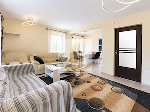 Duplex Modern în Dumbrăvița Mobilat Complet, Jacuzzi, Fitness, Carport - imagine 7
