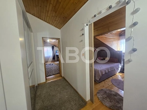Apartament 2 camere de vanzare la casa 77mp curte si pivnita Sub Arini - imagine 9