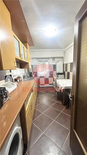Apartament 3 Camere Decomandat | Locatie Excelenta | Bd Mamaia Delfinariu - imagine 5