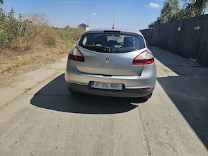 Renault Megane 1.5 diesel 110cp  - imagine 3