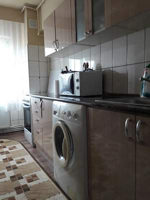 ap 2 camere etj 2 zona gară - piată - imagine 2