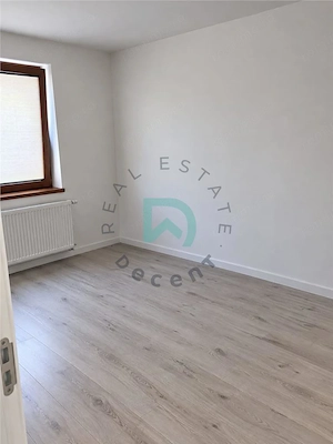 Apartament de vanzare, 3 camere, Astra - imagine 2