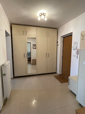 Proprietar  ofer  spre inchiriere un apartament cu 2 camere, decomandat in Giroc, vatra satului .  - imagine 9