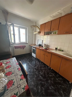 apartament 3 camere Gh Șincai - imagine 5