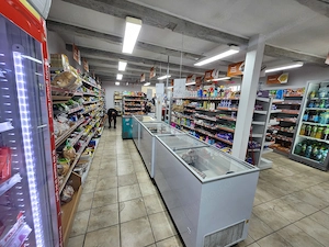 De vanzare - Magazin alimentar + imobil + echipamente - imagine 2