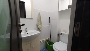 Inchiriere - Apartament 3 camere - Etaj 2 - Burdujeni - Cuza Voda 2 - imagine 12
