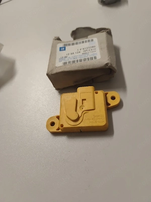 senzor inpact airbag Zafira A Astra G stanga dreapta GM 9133280 GM 9133281 - imagine 2