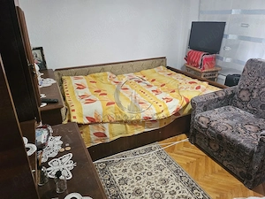 Apartament cu 3 camere zona Centru/Bazar ~ etaj 3 ~ cu imbunatatiri - imagine 9